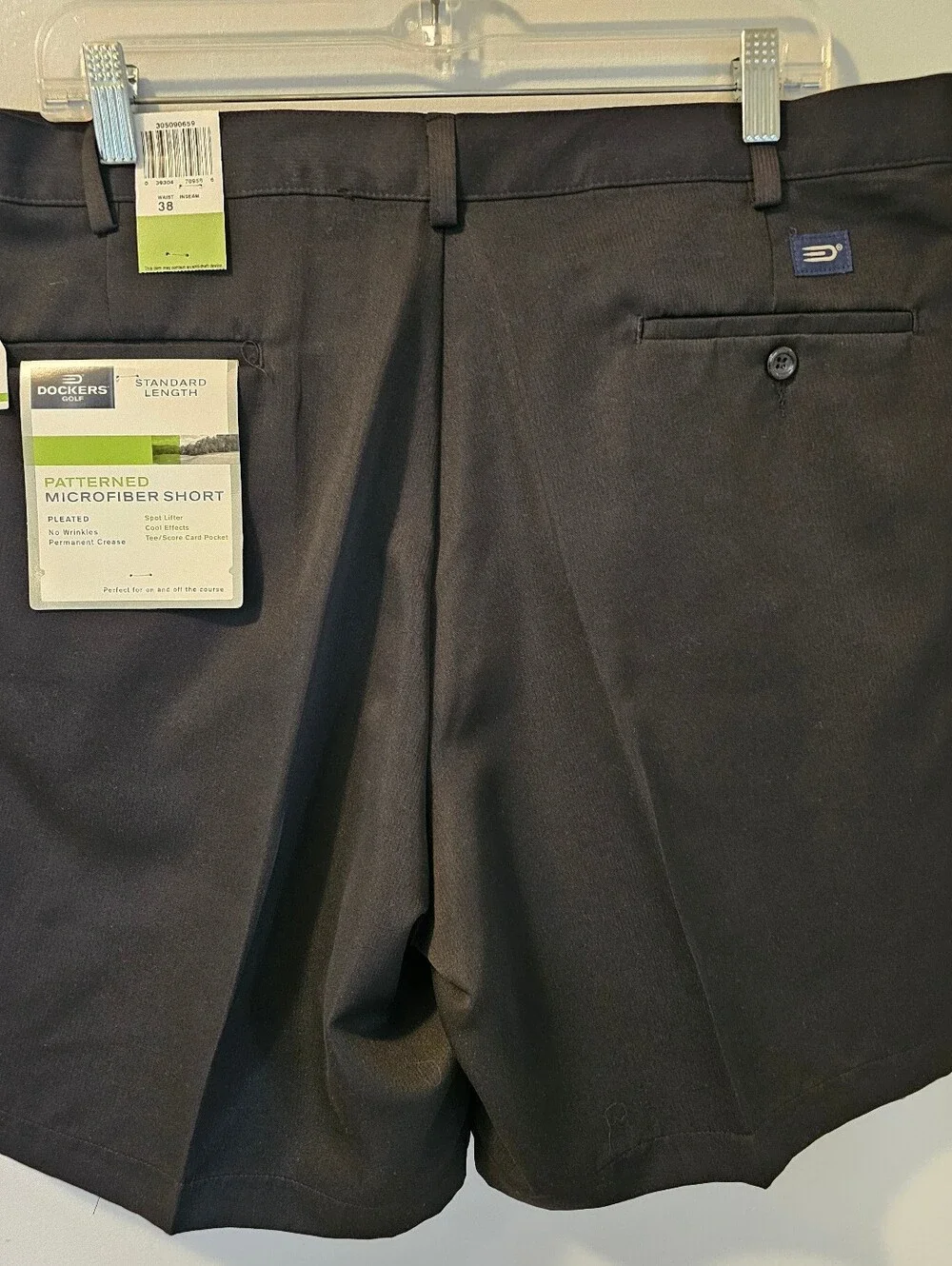 Dockers Golf Microfiber Pleated Black Shorts‎ Men's Size 38 NWT